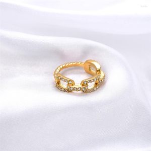 Fedi nuziali Catena a maglie stile lusso Anello in oro Acciaio inossidabile 3A Zircone Elegante da donna per donna Gioielli impermeabili