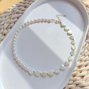 Choker Freshwater Pearls Kościa szyja Naturalna skorupa Naszyjka sercowa