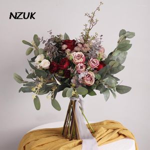 Wedding Flowers nzuk burgundowy bukiet sztuczny ciemnoczerwony retro panna młoda Pography Ramos para novias boda