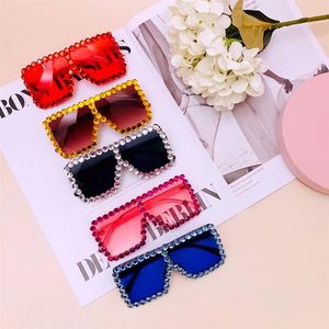 Fashion Kids Rhinestone Square frame eyewear glasses children bling Uv protection sunglasses boys girls cool beach glasses A4921250v