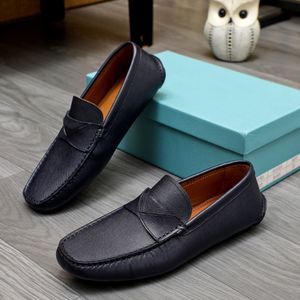 Män klädskor Elegant designer loafers mode bröllopsfest lägenheter mäns formella varumärke utomhus promenadskor storlek 38-45