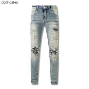 American 2023 Amiirii Fashion Jean Purple Demin Jeans High Mens Street Mud黄色のカシューフラワーブロークンホールパッチライブ