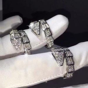 2022 Takı Nişan Yüzükleri Kadınlar İçin Lüks Yüzük Cjeweler Moissanite Brandjewelry8 Erkek Tasarımcı Kemer Diamond Ring Loves Show 267U