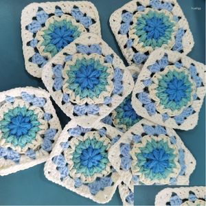 Paspaslar Tablo Nordic Cloghet Mticolor Doilies Çiçekler Meydanı Square10cm El Kancalı Yemek Takımı Disk Mat Noel Partisi 30 PC DHVJD