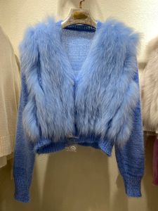 女性の毛皮のフェイク2023春の女性レアル外の飾り飾りのファッション秋の薄いセーターニットシングルブレストコート230908
