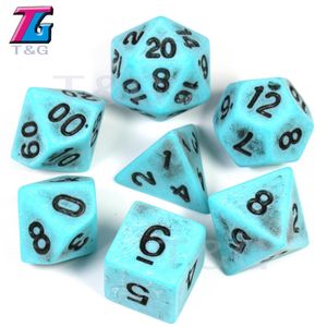 Old Dice Set 7st Plastic Unique Distressed Effect236b