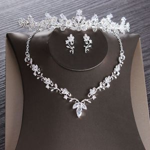 Luksusowy sześcien liści cyrkonu Zestaw biżuterii ślubnej zestaw biżuterii ślubnej Rhinestone Diodem Tiaras Crown Choker Naszyjnik Zestaw