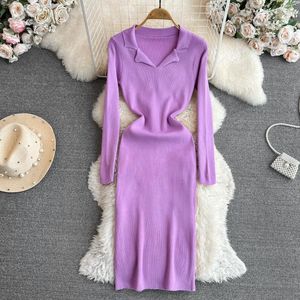 Casual Dresses Korean Retro Style Pullover Tröja klänning Kvinnor Fashion Solid Slå ner krage långärmad smal fit Autumn Winter stickad