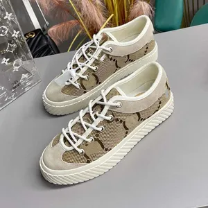 Tennis 1977 Canvas Casual Shoes Luxurys Designers Womens men Shoe Italy Green And Red Web Stripe Rubber Sole Stretch Cotton Low Top Mens Sneakers 11