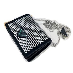 Luksusowy trójkąt torebki torebki mody dziewczęta litera metalowa łańcuch crossbody torebki dzieci Bling One ramię A8469192p