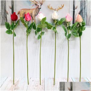 装飾的な花の花輪10pcs/lot Real Touch Simation Rose Bud Flowers Silk Branch Home Decor Decor Weddy Decoration Wrea Otzky