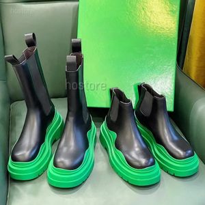 Buty projektantów opon kobiety Martin buty luksusowe Chelsea Martin Knee Boot Women Men Motocycle kostka Pół przeciwpoślizgowa platforma modowa śnieg zimowe buty buty buty