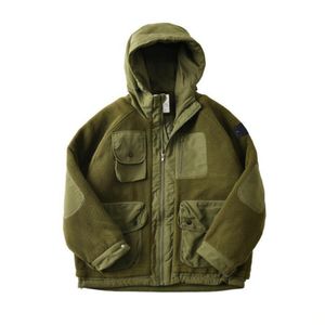 럭셔리 디자이너 코트 남자 후드 자수 배지 디자인 코트 커플 모델 남자 하드 쉘 재킷 따뜻한 스탠딩 칼라 2097