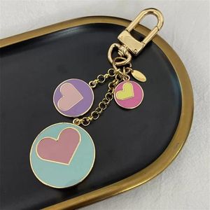 Luxury Designer KeyChain Fashion Classic Brand Key Buckle Flower Letter Key Chain Handgjorda Kärlek Keychains Mens Womens Trendy Bags 280Q