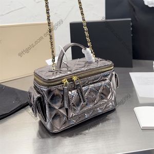 22A Designer French Zipper Small Cosmetic Bags Metal Handle Splice Genuine Leather Vanity Cases Key Pouch Multi Pochette Lager Cap179a