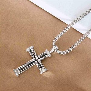 Men Style Chain Necklace Necklaces Pendants Classic Women Diamond Dy Vintage Pendant Hip Jewelry Cross Hop length 50cm197s