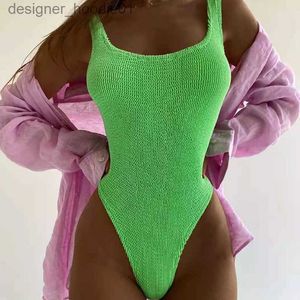 Costumi da bagno da donna Costumi da bagno da donna Tessuto stropicciato Tessuto ondulato Striscia bikini Costume da bagno color caramello per donna Pieghe fluorescente 230425 L230909