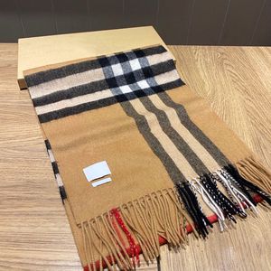 Designer scarf luxury scarf designers letter design streaks letter stay warm christmas gift scarf Soft comfortable versatile Style fashion scarf 8 colors very nice