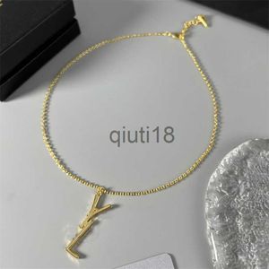 Pendant Necklaces Designer Jewelry Pendant Necklaces Luxury Brand Necklaces Designer Letter Necklace Chains For Men Fashion Womens Wedding Party Ornaments x0909