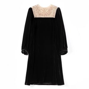 2023 Summer Black Solid Color Beaded Dress Long Sleeve Round Neck Lace Panelled Knee-Length Casual Dresses S3S08M0932320110