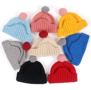 Mysiga baby beanies hatt småbarn ull stickade hattar virkning stickat garn hatt öronskyddar öronflikar boll topp dekoration pom pon skalle mössa nyfödda vinter hattar