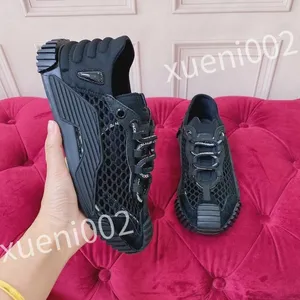 2023 neue Luxus-Designer-Papa-Schuhe Frühlingssport-Damenschuhe Farbe lässig atmungsaktive Mode-Laufschuhe schwarze und weiße Gummischuhe hc220702