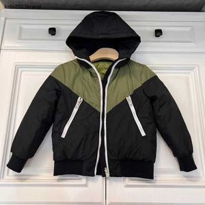 Designer-Baby-Kleidung, Spleißen-Design, Daunenmäntel, Winter-Kinder, langärmelige Kapuzenjacke, doppelseitige Verwendung, Kinder-Outwear-Kleidung