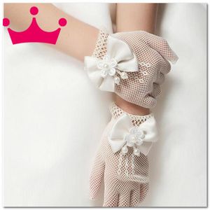 Doce meninas rendas oco luvas brancas boutique crianças casamento princesa acessórios crianças estéreo frisado flores arcos luvas de dedo 2236