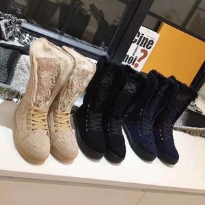 High quality long boots designers classic woolen boots woven canvas for warmth luxurious printing flat bottoms and knee length