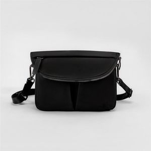 lu yoga bag luxury designer belt bag Women Handbags Shoulder Bags tote baggcross body fitness overnight festival bag 5L city backp211e
