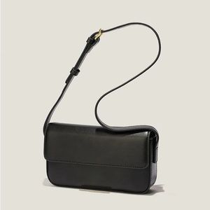 triomphe handväska axelväskor kvinnor luxurys slät kohud tonåring cuir gyllene kedja designer messenger shopping väska lady wallet 18 cm 22cm röd00