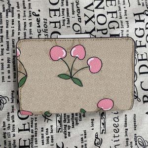 Cherry Wallet Klassische Geldbörse Damen Designer-Taschen Leder-Geldbörse Multi-Card-Slot Luxus-Leder-Designer-Crossbody-Kartenhalter Geldbörsen2216