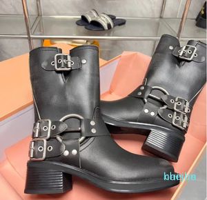 أحذية فاخرة مكتنزة الكعب Zip Knight Boots Fashion Square Toe Calkle Boots Western Boots