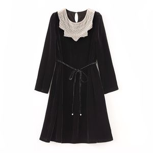 2023 Summer Black Solid Color Beaded Dress Long Sleeve Round Neck Lace Waist Belted Knee-Length Casual Dresses S3S08M0932320111