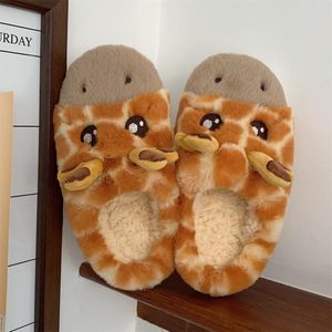 Pantoufles Dessin animé mignon chaud girafe coton couples pantoufles hiver intérieur hommes pantoufles antidérapant fond épais en peluche maison chaussures femmes 230908