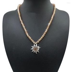 Hänge halsband mode crystal pärlhalsband för kvinnor antik silver charmig strass ettelweiss blomma små smycken grossist