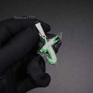 Fin smycken tennis kubansk kedja Sterling Sier VVS Moissanite Diamond Glow in the Dark Custom Initial Letter Pendant