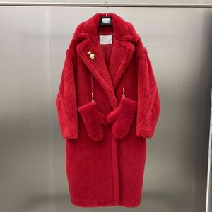 Teddy Bear Wool Coats Women Trench Coat Max Designer Jacket Winter Warm Long Jackets Long Cashmere Cashmere Windbreaker مطابقة القفازات