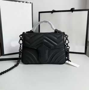 حقائب الكتف الأصلية العلامة التجارية الفاخرة في سلسلة Women's Chain Hanbag Fashion Leather Leather Passioner Ladies Ladies Flap Letter Bag Bag Free