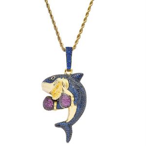 Ny högkvalitativ helhiphoppersonlighet Pendant Boxing Shark Pendant Copper Inlaid Zircon Necklace2673