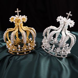Bröllopshår smycken barock brudpärlor Cross Crown för festkakor blommor tiaras dekoration födelsedag diadem ornament 230909