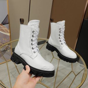Martin Short Boots Belt Buckle Metal Women's Shoes Classic Thick Heel Leather Designer Shoes High Heel Fashion Diamond Women's Boots Top Factory Shoes
