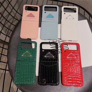 Top Grade Triangle Fashion Phone Case for Samsung Z Flip 5 Z Flip3 Luxury Crocodile Leather Skin Back Shell Case Card Pocket Holder Cover Z Flip 4 Flip 3 5G 02562