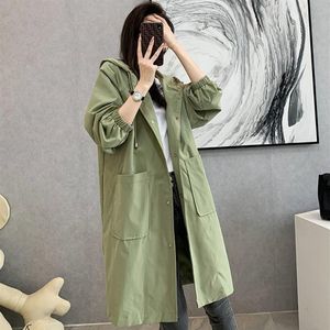 Trench coat feminino plus size xl com capuz blusão bolsos sólidos botão leve capa de chuva big331t