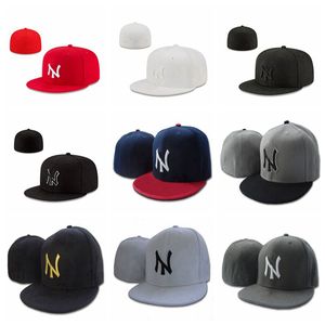 24 stili nuovo arrivo NY lettera Berretti da baseball Stile casual Gorras Sport Hip Hop uomo Donna Marca Cappelli aderenti completamente chiusi