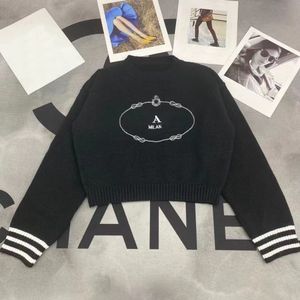 Tasarımcı Sweater Kadın Moda Kadın Giyim Örme Süveter Sonbahar Kış Mektubu Jakar Siyah Beyaz Şeritli Kılıf Yuvarlak Boyun Külotu Kadın Giysileri
