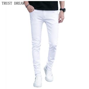 Mode Mann Casual Stretch Dünne Weiße Jeans Männer Slim Persönliche Fit Saison Denim Hosen Männliche Straße Tragen Frühling Summer289S