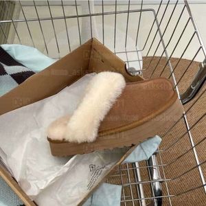 Slippare Uggit Chestnut Suede Australian Platform Women's Australia WGG Sandaler Vinterskor Faux Päls halv Shearling Slide på tjocka bottenlägenheter