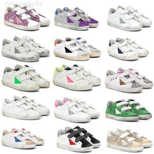 10a de alta qualidade 2022 branco Itália Kids Tamanho dos sapatos casuais infantis clássico do velho Dirty Golden Glitter Hook Sneakers Leather Super Star Shoe Metal