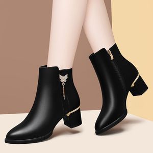 Stiefel Koreanische Mode Frauen Chelsea Herbst Schwarz Knöchel Für Weibliche Dicke Quadratische High Heels Echtes Leder Ladies Schuhe M0000 230911